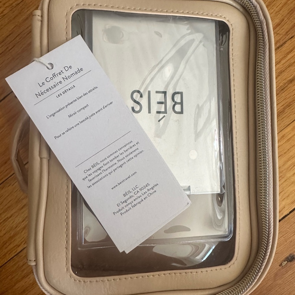 BEIS Beige On The Go Essentials Case NWT - Picture 4 of 7